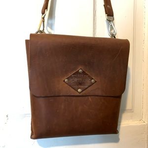 Port & Leather unisex satchel crossbody bag